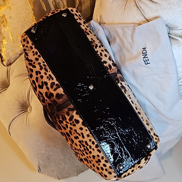 Rare authentic Fendi Peekaboo pony-style calfskin handbag - Picture 8 of 16